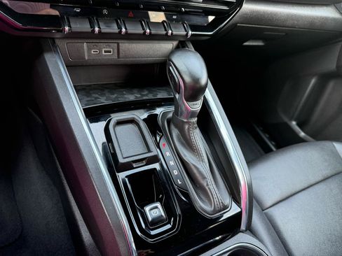 Used 2023 GMC Canyon Elevation w/ Elevation Premium Package RWD image 33