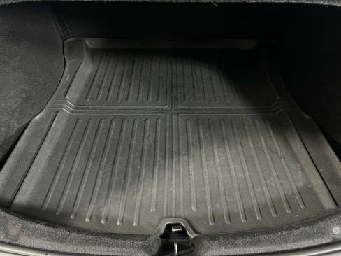 Used 2025 Tesla Model 3 Long Range image 30