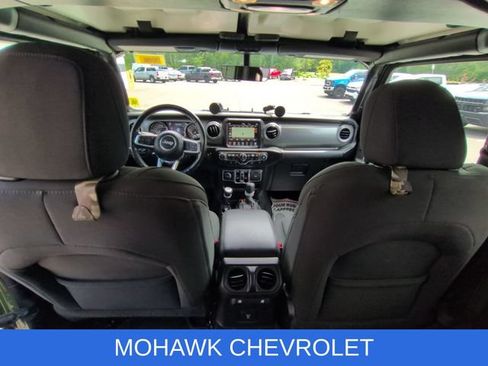 Used 2021 Jeep Wrangler Unlimited Sahara AWD/4WD image 20
