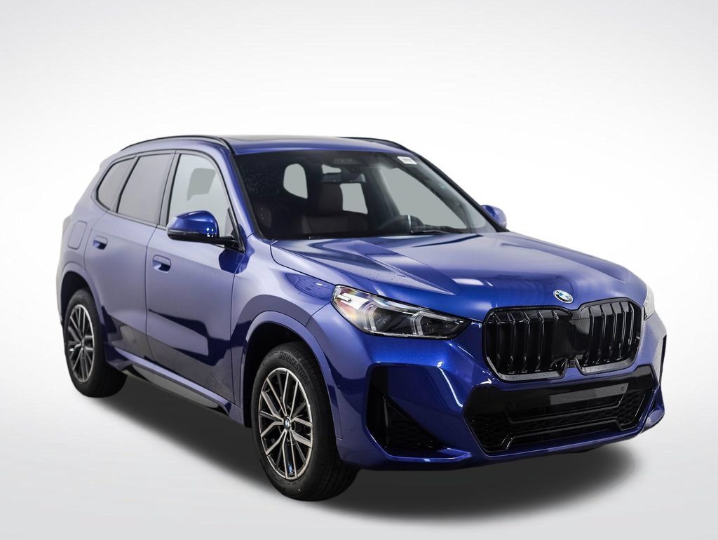 Used 2026 BMW X1 xDrive28i w/ Technology Package AWD/4WD image 7