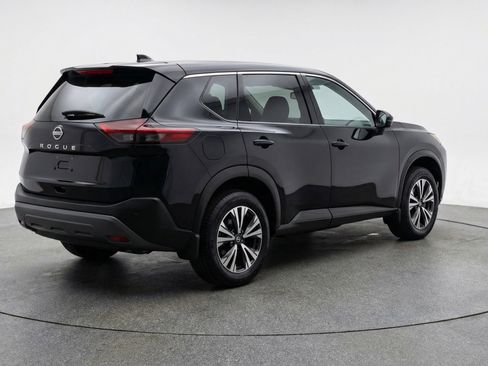 Used 2023 Nissan Rogue SV AWD/4WD image 9
