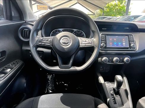 Used 2023 Nissan Kicks S FWD image 6