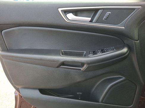 Certified 2023 Ford Edge SEL w/ Convenience Package image 12