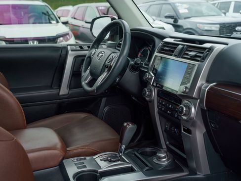 Used 2023 Toyota 4Runner Limited AWD/4WD image 13