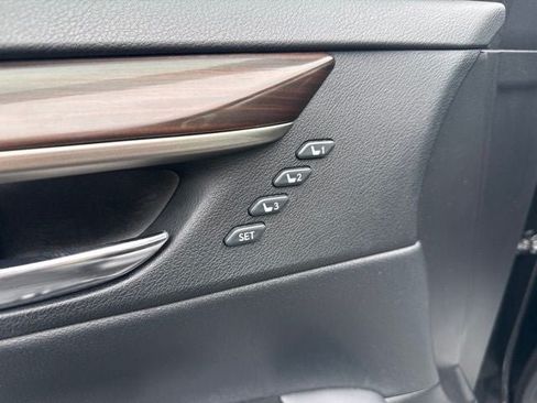 Used 2017 Lexus ES 350 w/ Premium Package FWD image 22