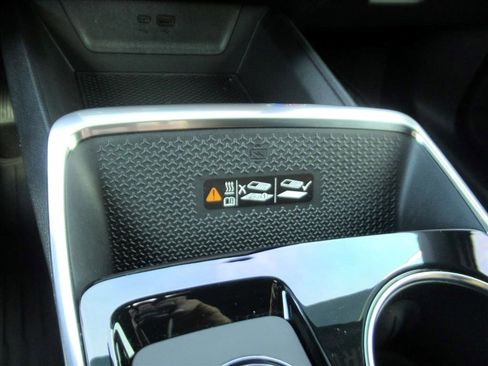 Certified 2025 Chevrolet Equinox ACTIV w/ Safety and Technology Package image 26