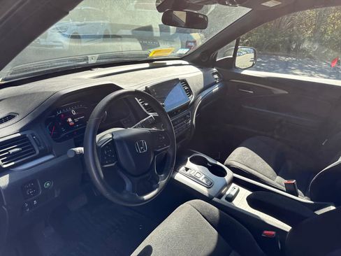 Used 2022 Honda Pilot Sport image 13