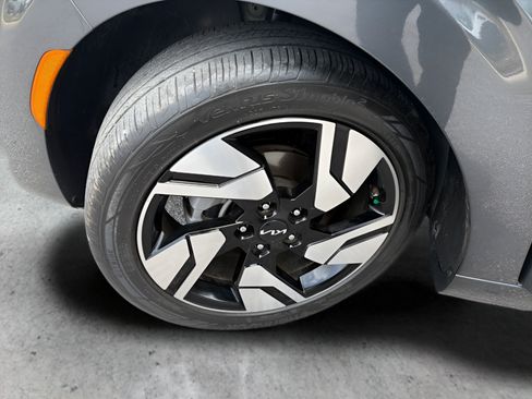 Used 2023 Kia Soul GT-Line FWD image 43