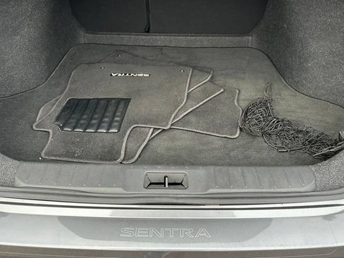 Used 2021 Nissan Sentra SV w/ Trunk Package FWD image 15