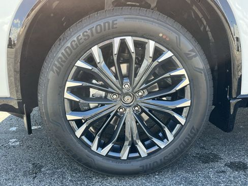 New 2026 Nissan Rogue Platinum w/ Platinum Premium Package image 12