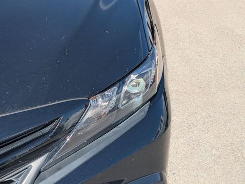 Used 2021 Toyota Camry SE AWD/4WD image 13