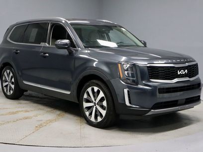 Used 2022 Kia Telluride EX w/ EX Premium Package