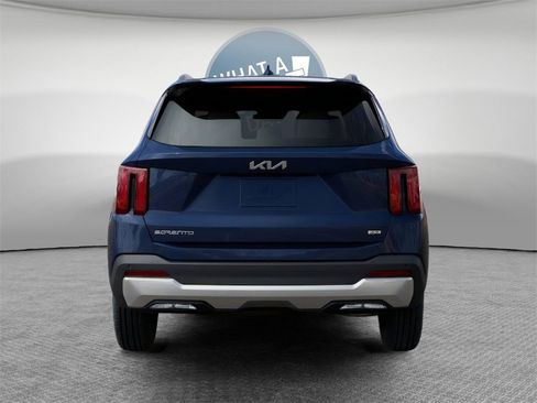 New 2026 Kia Sorento S image 5