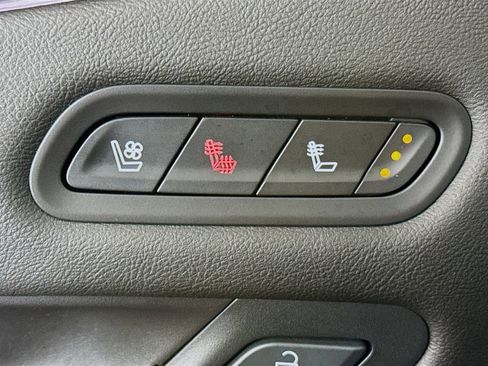 Used 2023 Cadillac Escalade Sport w/ LPO, Illumination Package image 20