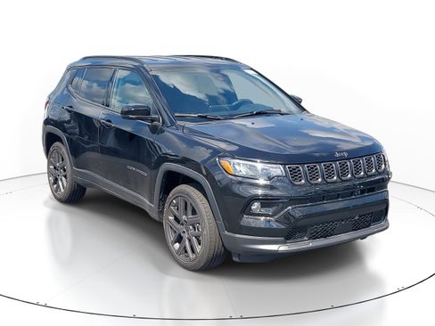 New 2026 Jeep Compass Limited image 2