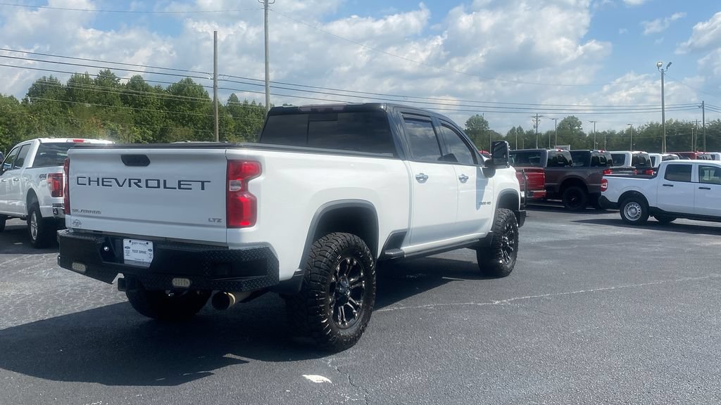 Used 2020 Chevrolet Silverado 2500 LTZ w/ LTZ Premium Package AWD/4WD image 5