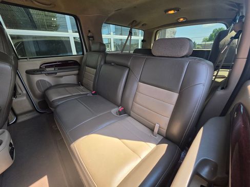 Used 2003 Ford Excursion Eddie Bauer RWD image 12