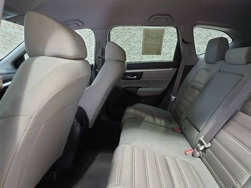 Used 2019 Honda CR-V LX image 12