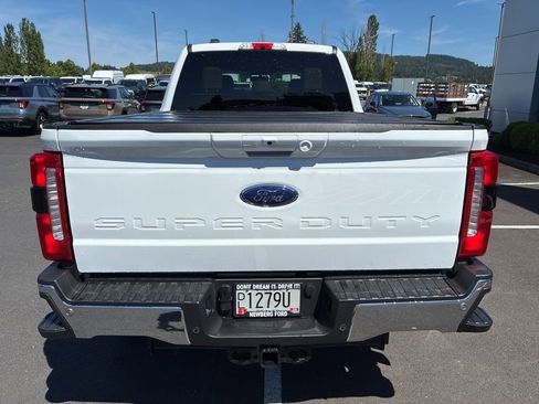 Used 2025 Ford F350 Lariat w/ FX4 Off-Road Package AWD/4WD image 33