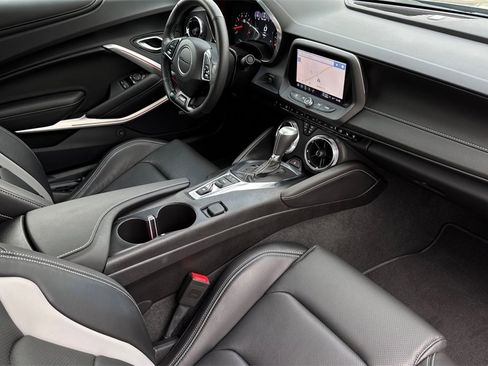 Certified 2023 Chevrolet Camaro SS image 17