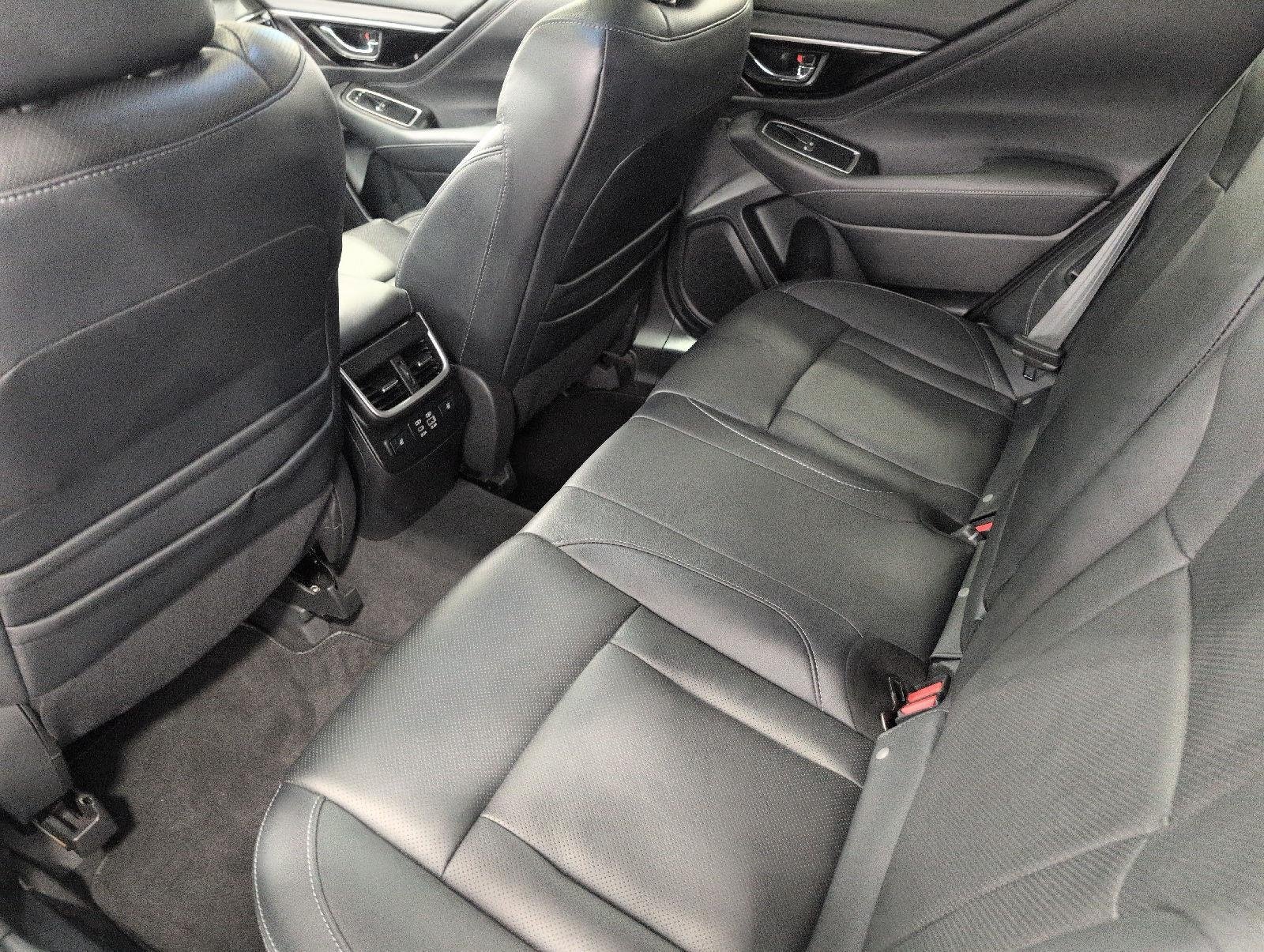 Used 2024 Subaru Outback Touring AWD/4WD image 22