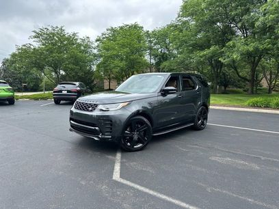 New 2025 Land Rover Discovery Dynamic SE