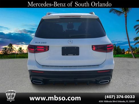 New 2024 Mercedes-Benz GLB 250 image 18