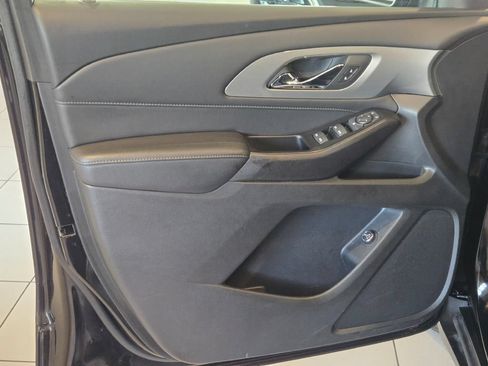 Certified 2023 Chevrolet Traverse LT w/ LPO, Floor Liner Package AWD/4WD image 21