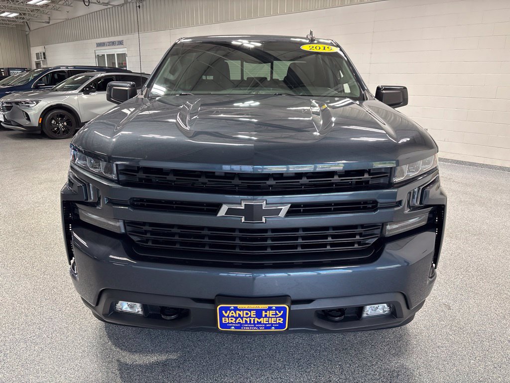 Used 2019 Chevrolet Silverado 1500 RST AWD/4WD image 2
