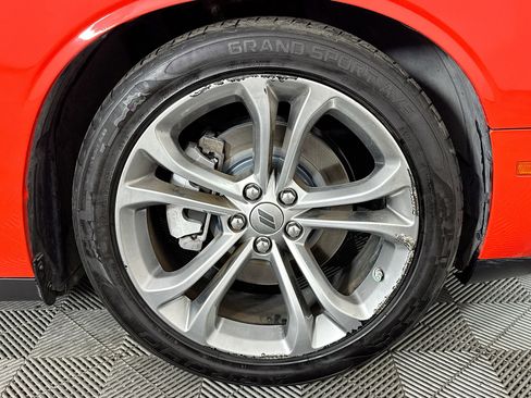 Used 2022 Dodge Challenger R/T image 27