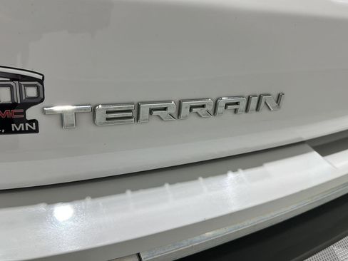 Used 2019 GMC Terrain SLT image 28
