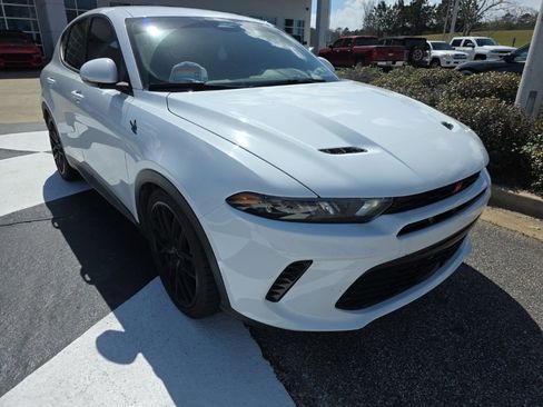 Used 2023 Dodge Hornet GT image 6