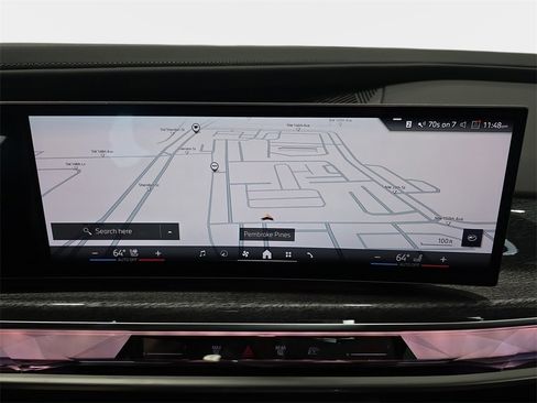 Certified 2023 BMW 760i xDrive w/ Executive Package image 21