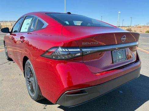 New 2026 Nissan Sentra SV w/ SV Convenience Package FWD image 4
