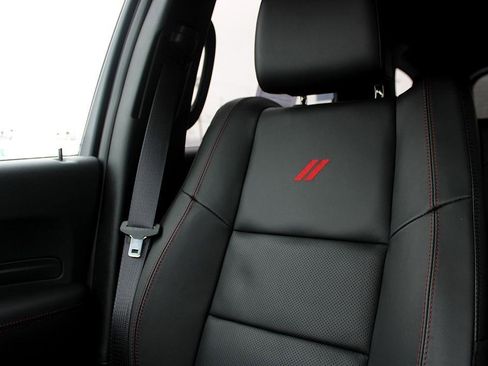 Used 2025 Dodge Durango R/T image 14