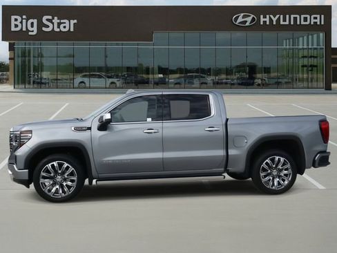 Used 2023 GMC Sierra 1500 Denali w/ Denali Reserve Package image 2