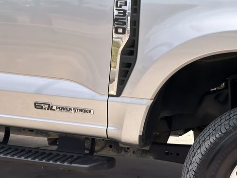 Used 2024 Ford F350 XL w/ 360-Degree Camera Package AWD/4WD image 5