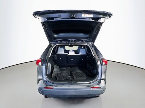 Used 2024 Toyota RAV4 XLE Premium image 28