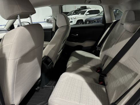 New 2026 Honda HR-V LX image 8