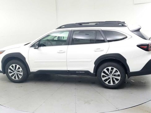 New 2025 Subaru Outback Premium image 6