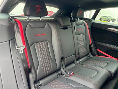 Used 2024 Lamborghini Urus Performante image 29