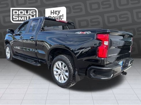 Used 2021 Chevrolet Silverado 1500 Custom AWD/4WD image 3