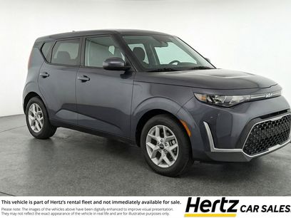 Used 2025 Kia Soul LX w/ LX Technology Package