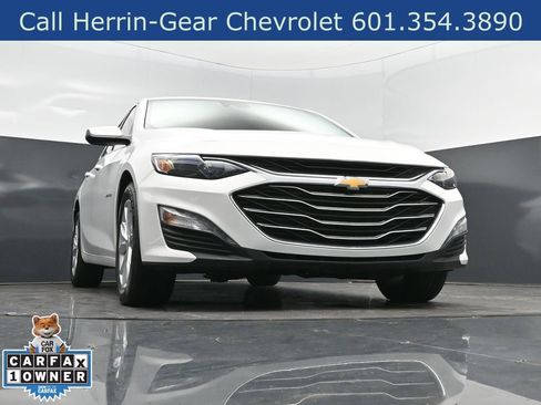 Used 2025 Chevrolet Malibu LT FWD image 38