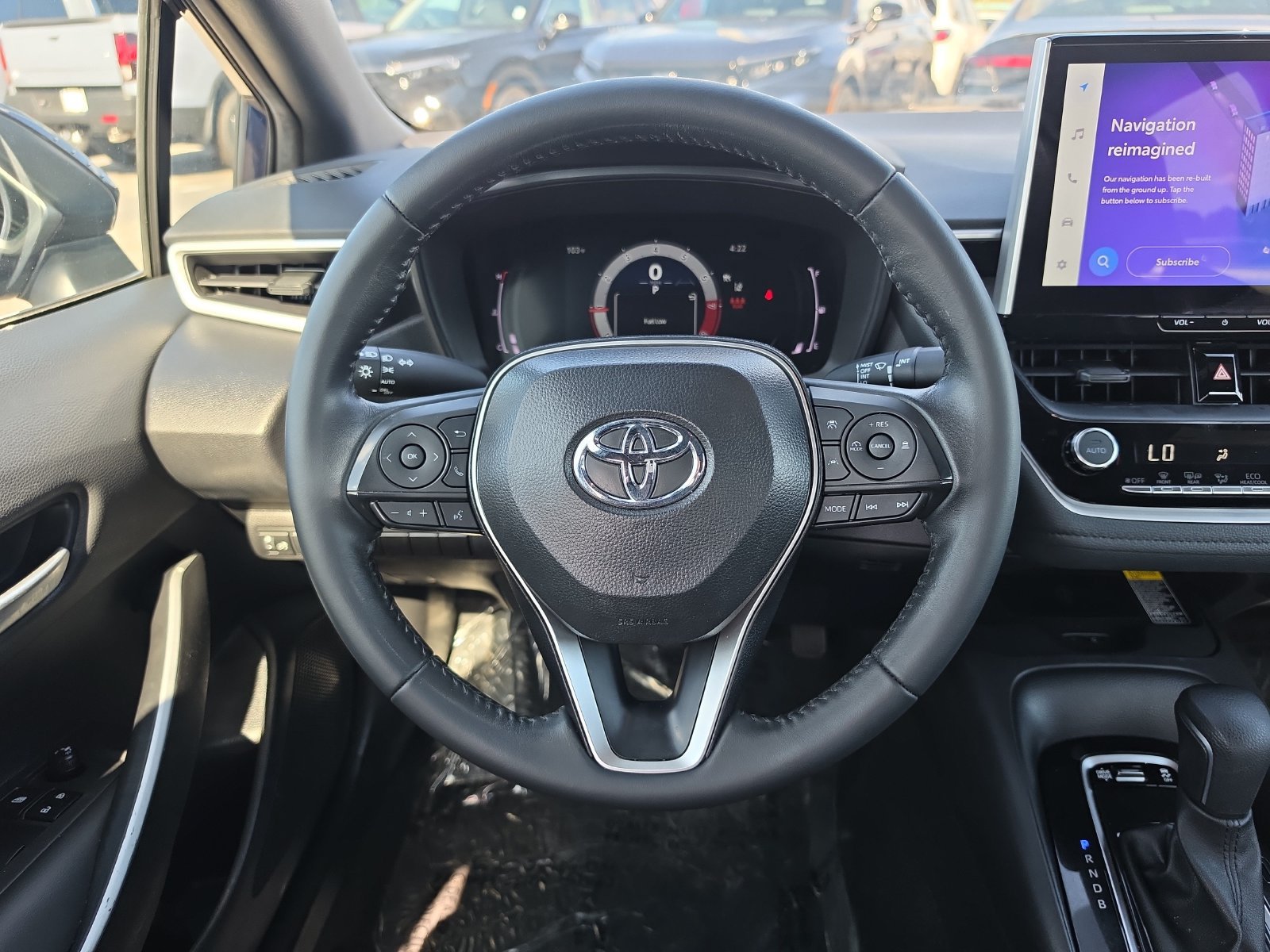 Used 2025 Toyota Corolla SE w/ SE Premium Package FWD image 10