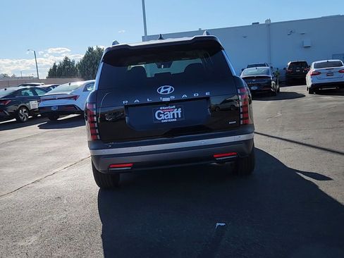 New 2026 Hyundai Palisade SEL image 3