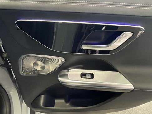 Used 2024 Mercedes-Benz EQE 500 4MATIC Sedan w/ Driver Assistance Package image 39