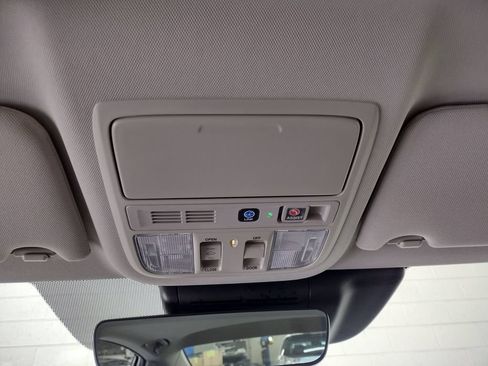 Used 2020 Honda Accord Touring image 37