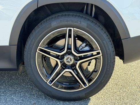 New 2026 Mercedes-Benz GLB 250 image 15