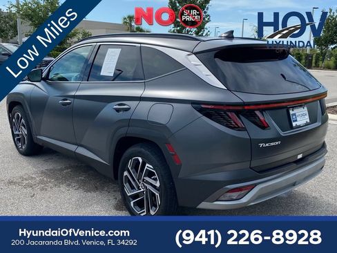 Certified 2025 Hyundai Tucson Limited FWD image 4
